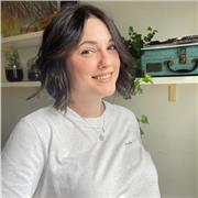 Vuoi superare la paura di parlare in pubblico?
Sogni di catturare l’attenzione di una platea con sicurezza ed empatia?